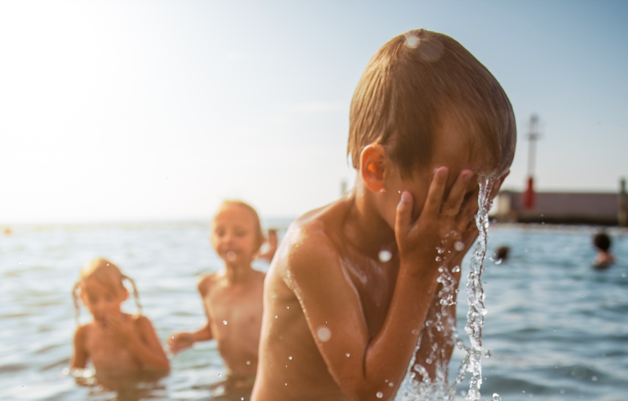 Why are microfiber beach towels the go to for South Africans?